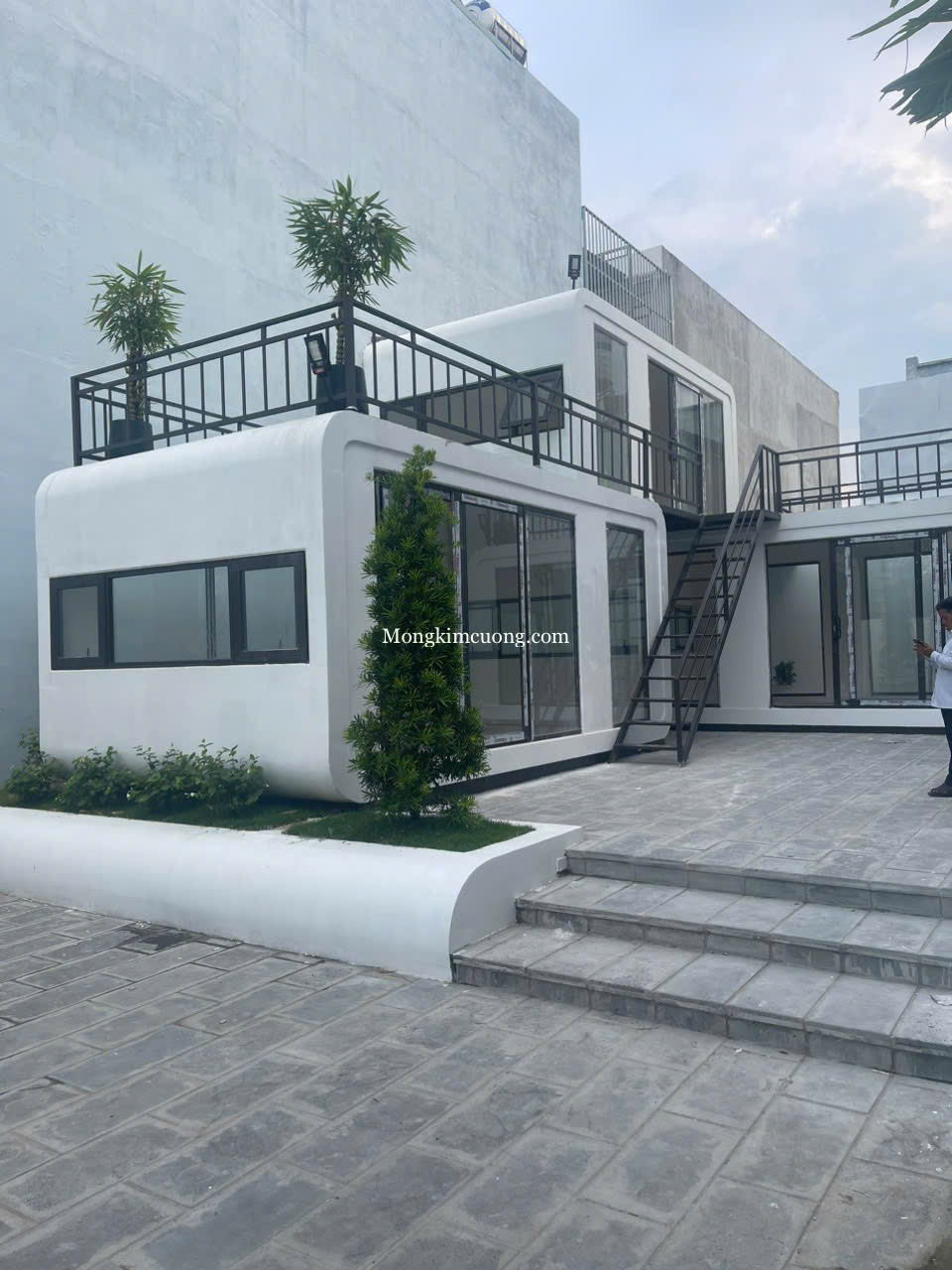 nhà bê tông đúc nguyên khối