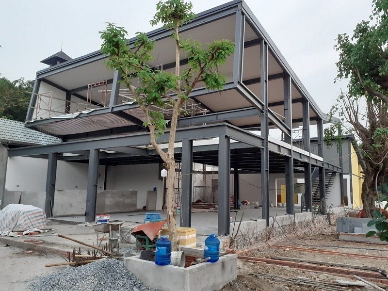 So sánh nhà thép tiền chế với nhà bê tông